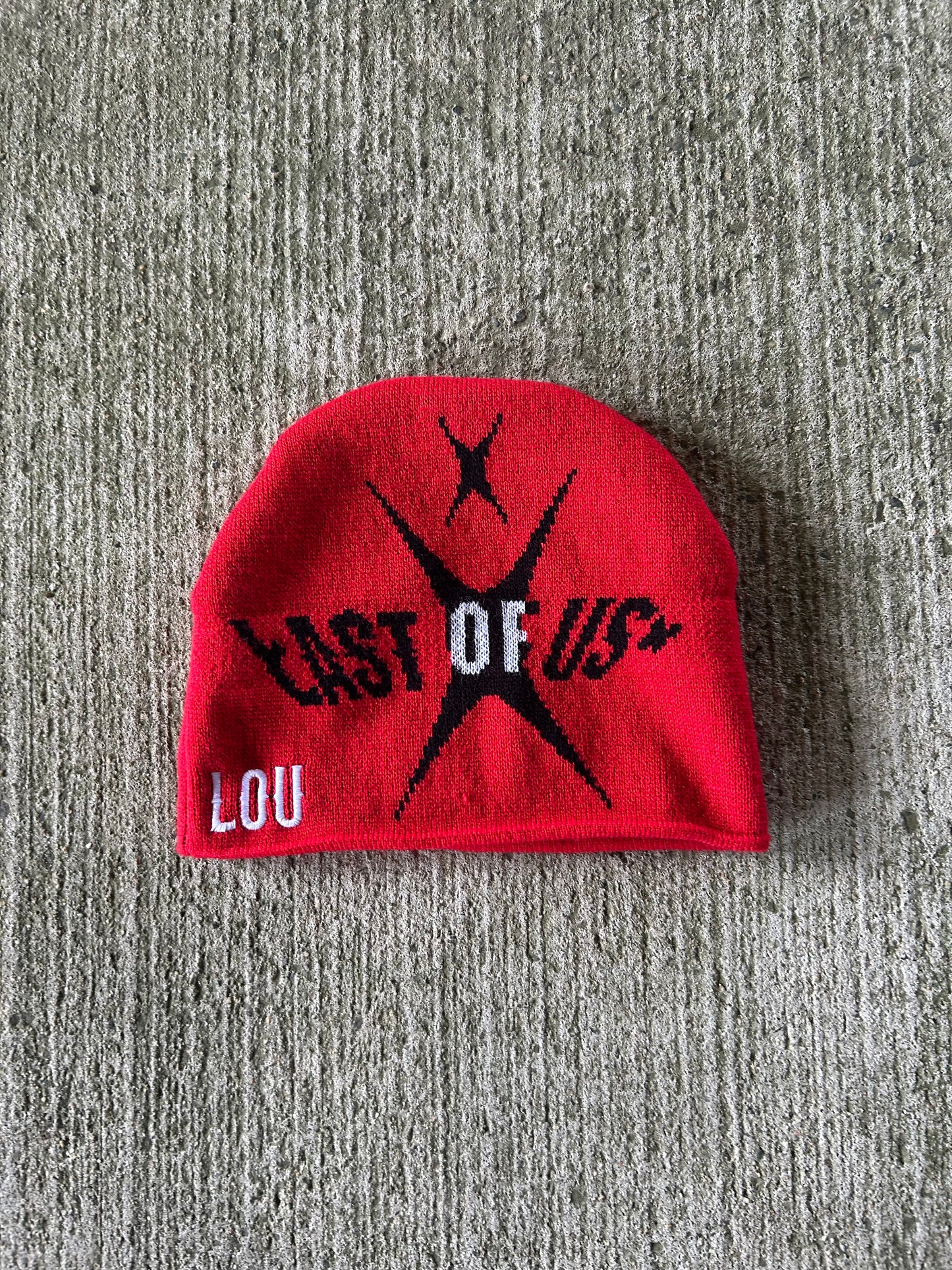Red (lighting) Beanie
