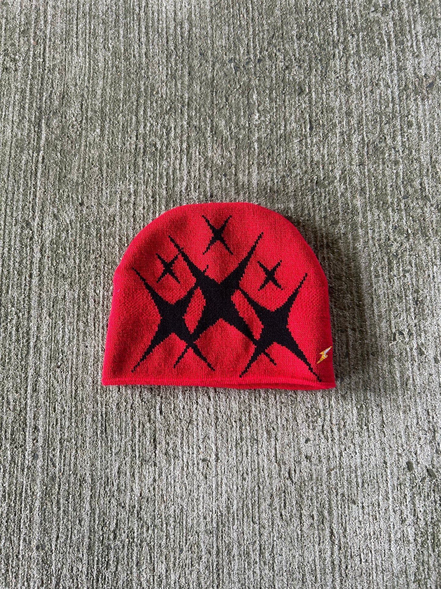 Red (lighting) Beanie